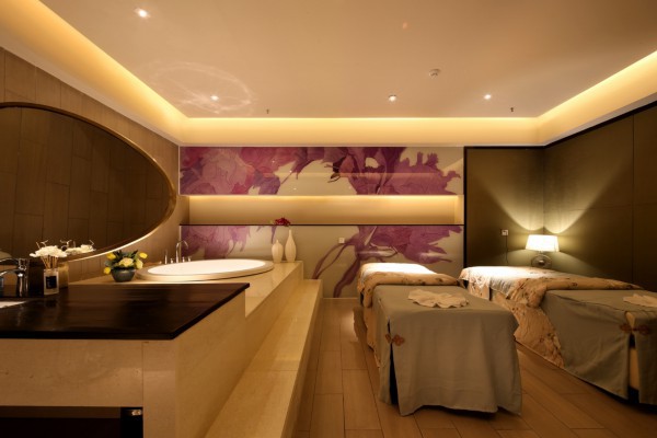 悠享成都大运会，夜间养生休闲攻略全解析(成都大运会的地点)